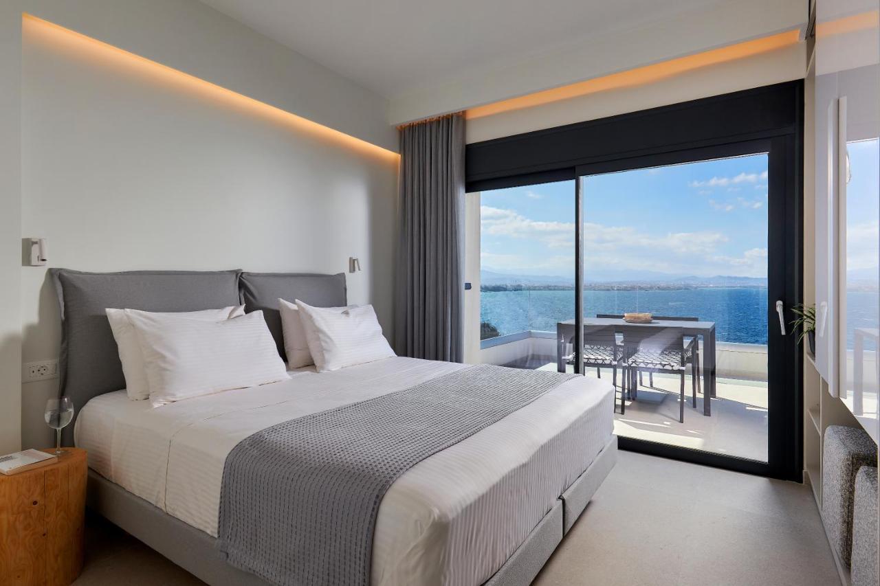 Daire Pachnes Luxury - Heated Pool, Sea View