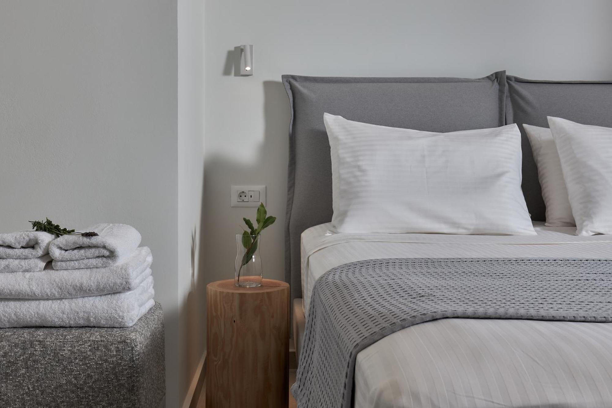 Pachnes Luxury - Heated Pool, Sea View Apartment Kounoupidhianá
