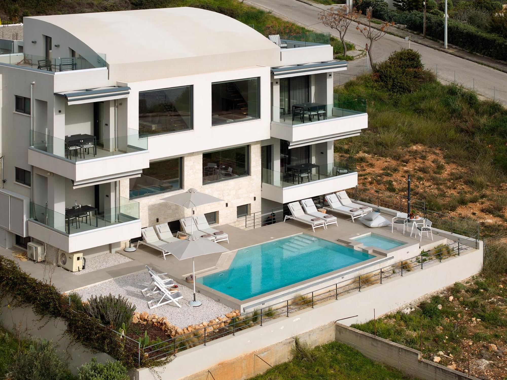 Pachnes Luxury - Heated Pool, Sea View Apartment Kounoupidhianá
